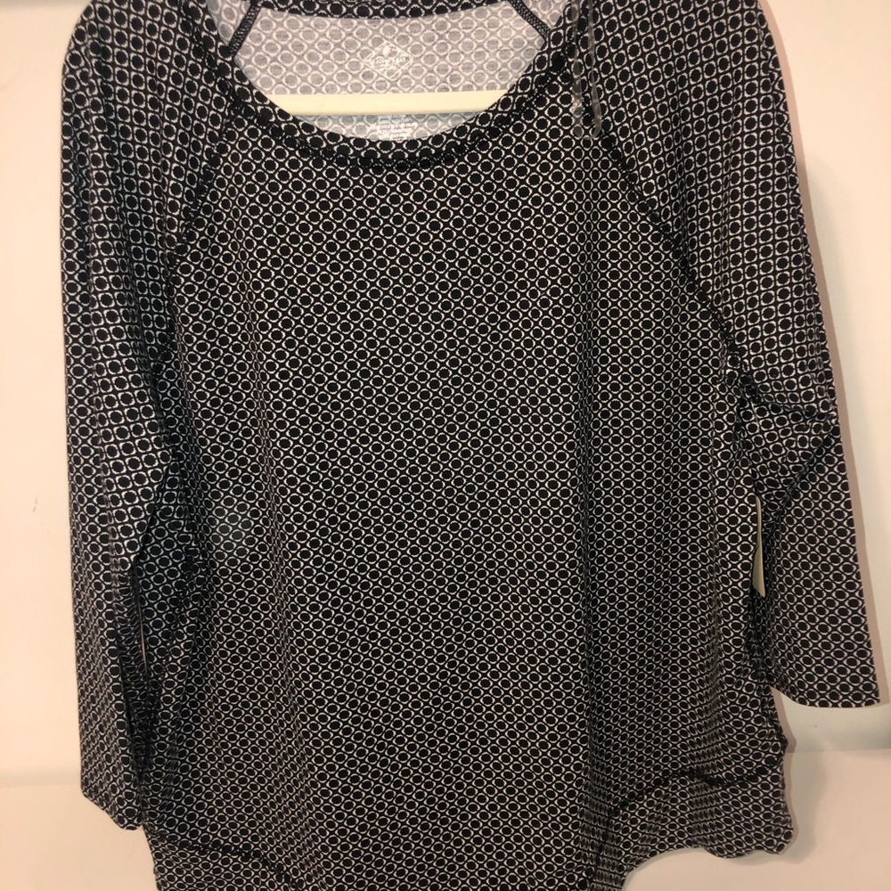 Women’s shirt